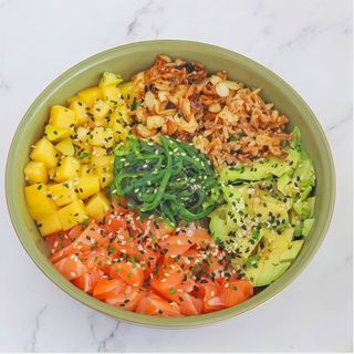 Poke Spicy Salmao