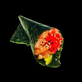 Temaki Salmão com Masago