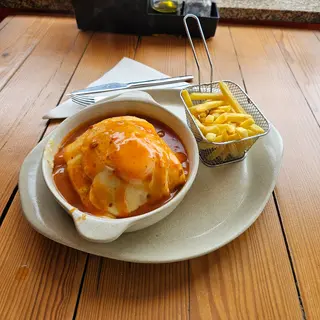 Francesinha Vegetariana com Batata