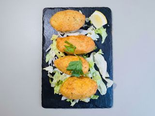 Pasteis de Bacalhau 4pc