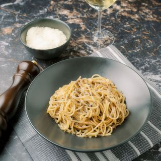 Spaghetti Alio E Olio