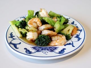 Gambas com brócolos