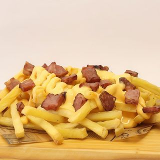 Batata Frita Grande com Bacon e Cheddar 