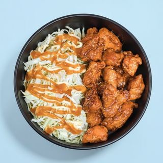 Dakgangjoeng orange with Salad