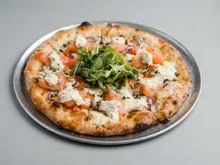 Smoked Salmon Pizza 35cm