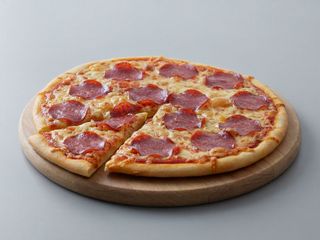 Pizza de Chouriço