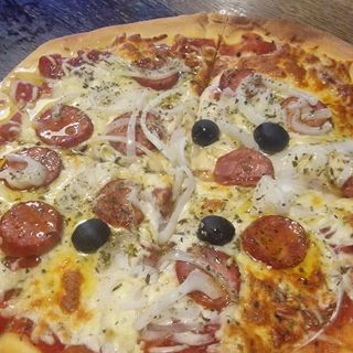 PIZZA CALABRESA