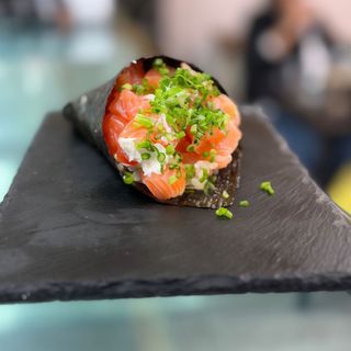 Temaki de Salmão Philadelphia
