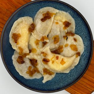 Vareneki Potatoes & Bacon