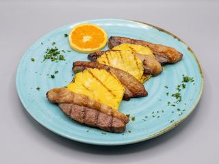 Secretos Grelhados  com  Ananás