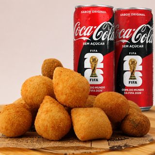 Combo 1 -30 Salgados Miniatura Sortidos + 2 Coca Cola.