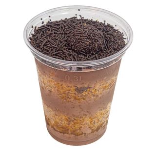 Bolo no Pote Cenoura com Brigadeiro