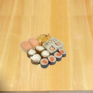 Menu Li Hot (16 Peças)