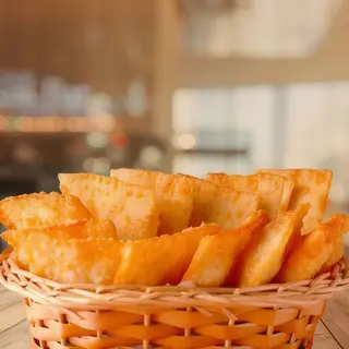 Pastel de queijo com cogumelo