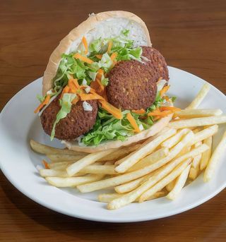 Menu Falafel Vegetariano no Pão