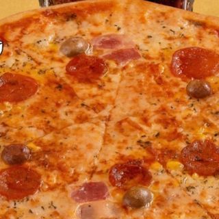 Pizza calabresa Familiar