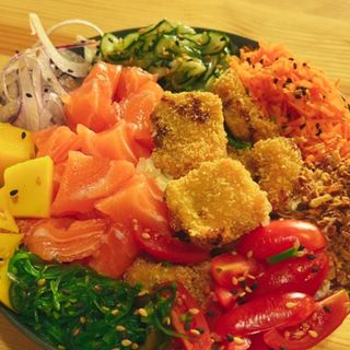 POKE SALMAO MISTO crock 