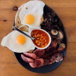 English Breakfast