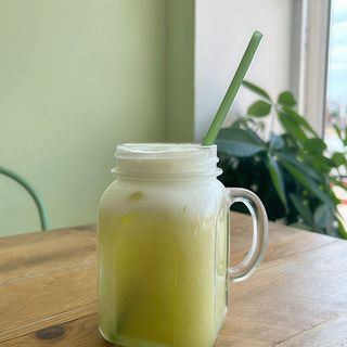 Sumo Abacaxi e Maçã Verde