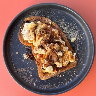 Croissant French Toast de Tiramisú