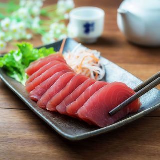 Sashimi Atum