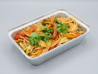 Chicken wok noodles sweet chilli
