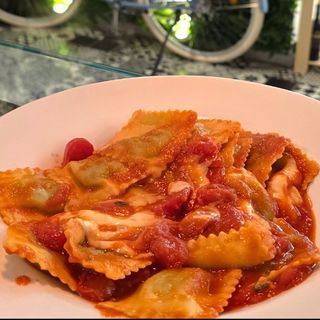 Ravioli ricotta e spinaci