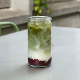 Iced Berry Matcha