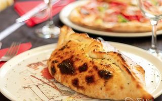 Pizza Calzone Pequeno