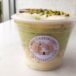  Pistachio com Nido