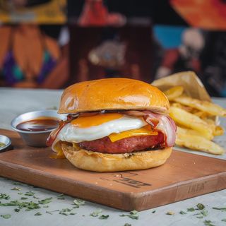 Mafia Egg Burger 
