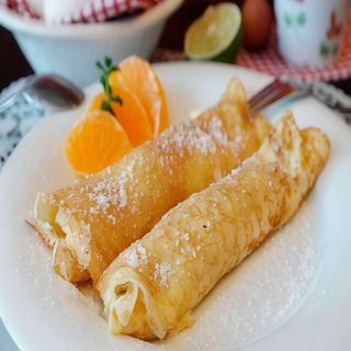 Crepe Recheado de Doce de Ovo 2 peças