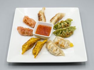 Mixed Dumplings (10 Unidades)