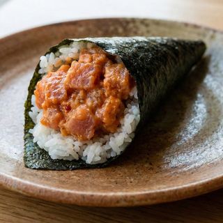 Temaki Atum (Tuna) Spicy