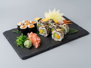 Combinado vegetariano menu 1: 10 peças