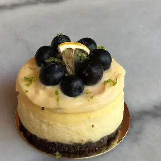 Cheesecake  NY lima e mirtilos