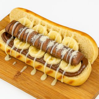 Hot Dog Banana com Nutella