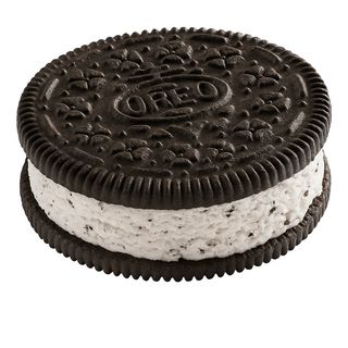 Bolacha Oreo recheada de gelado