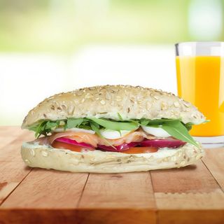 Menu Multicereais de Salmão e Manjericão