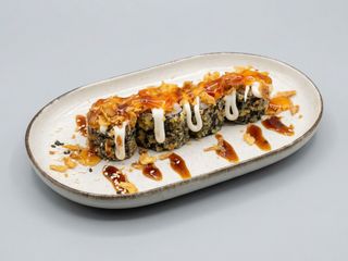 Sushi Frito com Cebola Frita 8 Peças