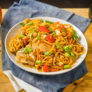 Yakisoba de Porco