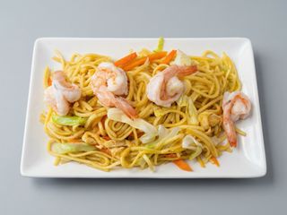 Yakisoba de Camarão