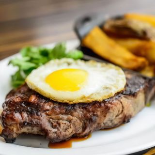 Bifinhos de Novilho em Prato