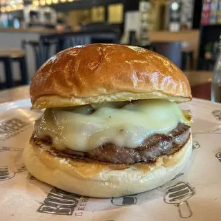 Cheeseburguer (Pão 50 g)