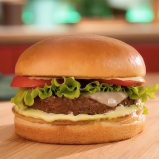 Cheeseburguer com batata frita