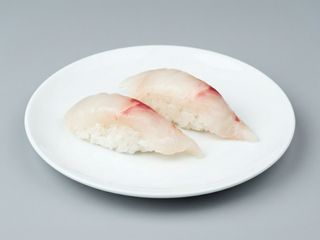 Nigiri Peixe Branco Braseado (4 Peças)
