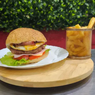 Hamburguer especial Bife Frango