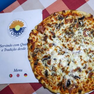 Pizza Laura Mia Pequena