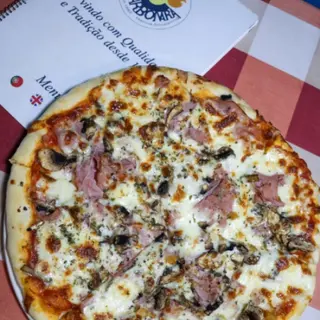 Pizza Rosemarie Média