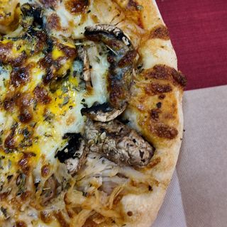 Pizza Mama Mia Média